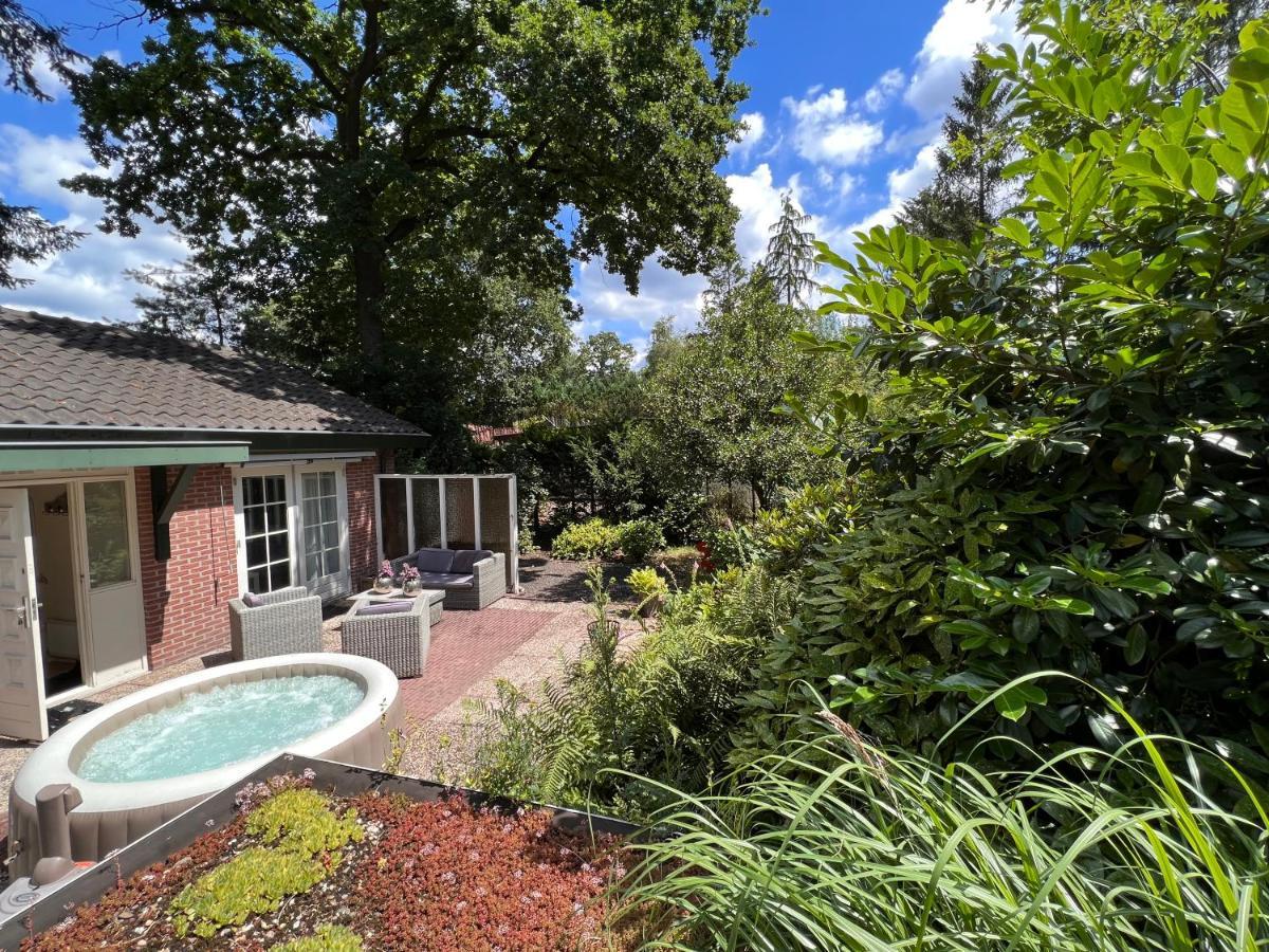 Appartamento Free Standing Vacation House Garden, Private Jacuzzi, Veluwe Woods Voorthuizen Esterno foto