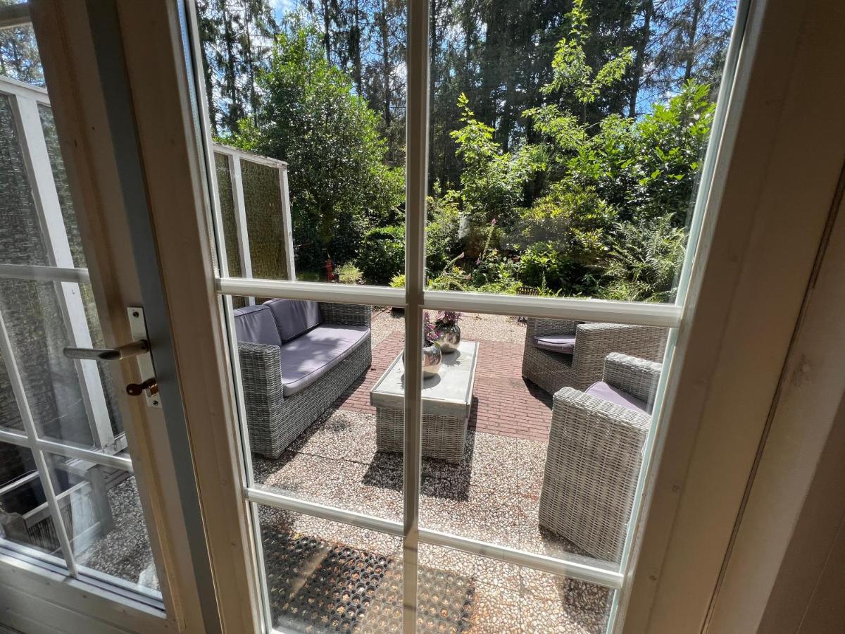 Appartamento Free Standing Vacation House Garden, Private Jacuzzi, Veluwe Woods Voorthuizen Esterno foto
